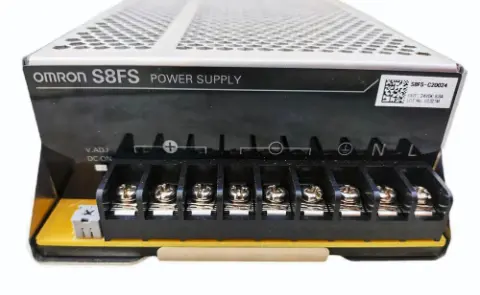 Omron S8FS-C20024 24 V 200 W SMPS